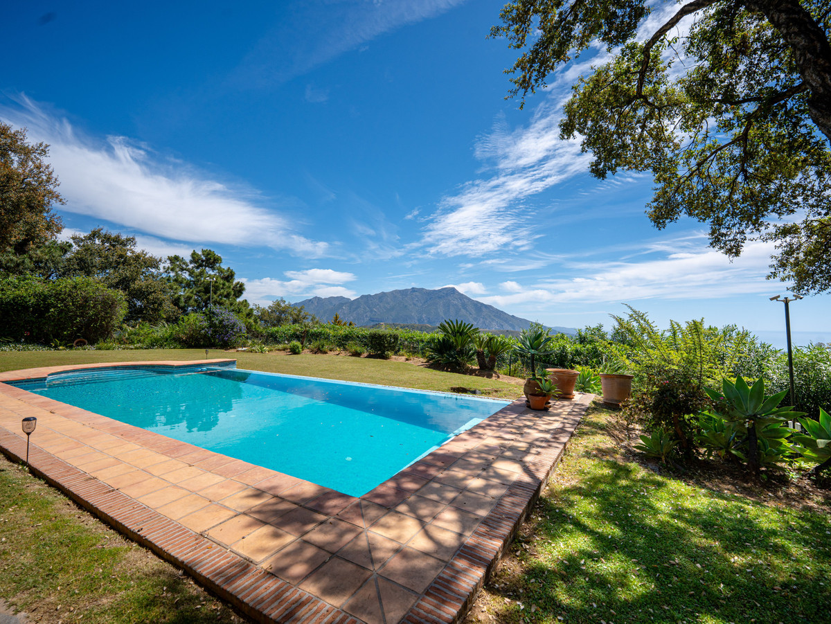 Se vende Villa - Chalet de 5 dormitorios en Costa Del Sol, Málaga, España