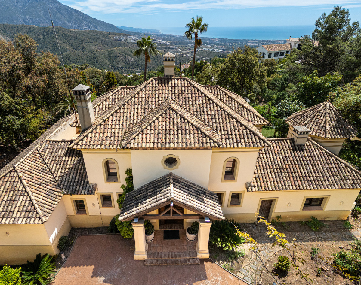 Se vende Villa - Chalet de 5 dormitorios en Costa Del Sol, Málaga, España