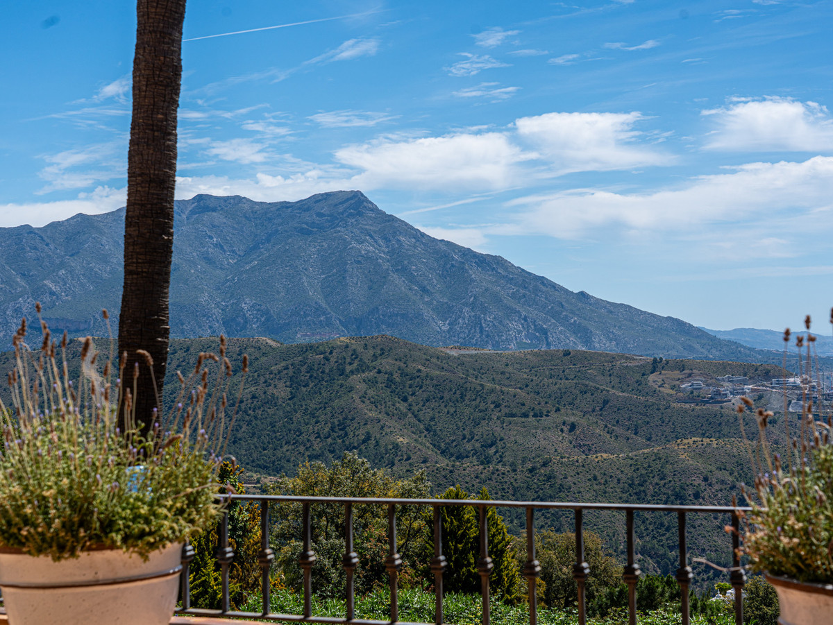 Se vende Villa - Chalet de 5 dormitorios en Costa Del Sol, Málaga, España