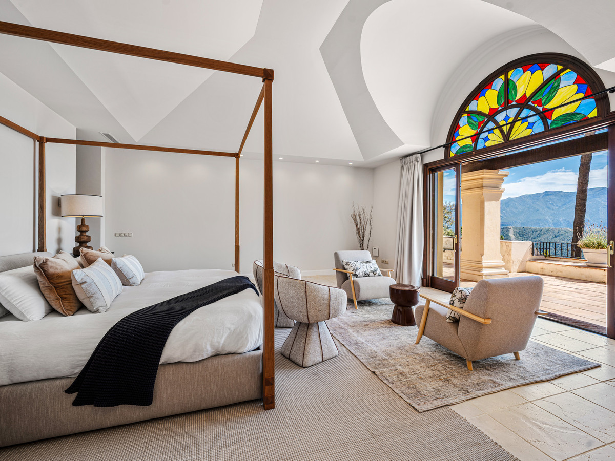 Se vende Villa - Chalet de 5 dormitorios en Costa Del Sol, Málaga, España