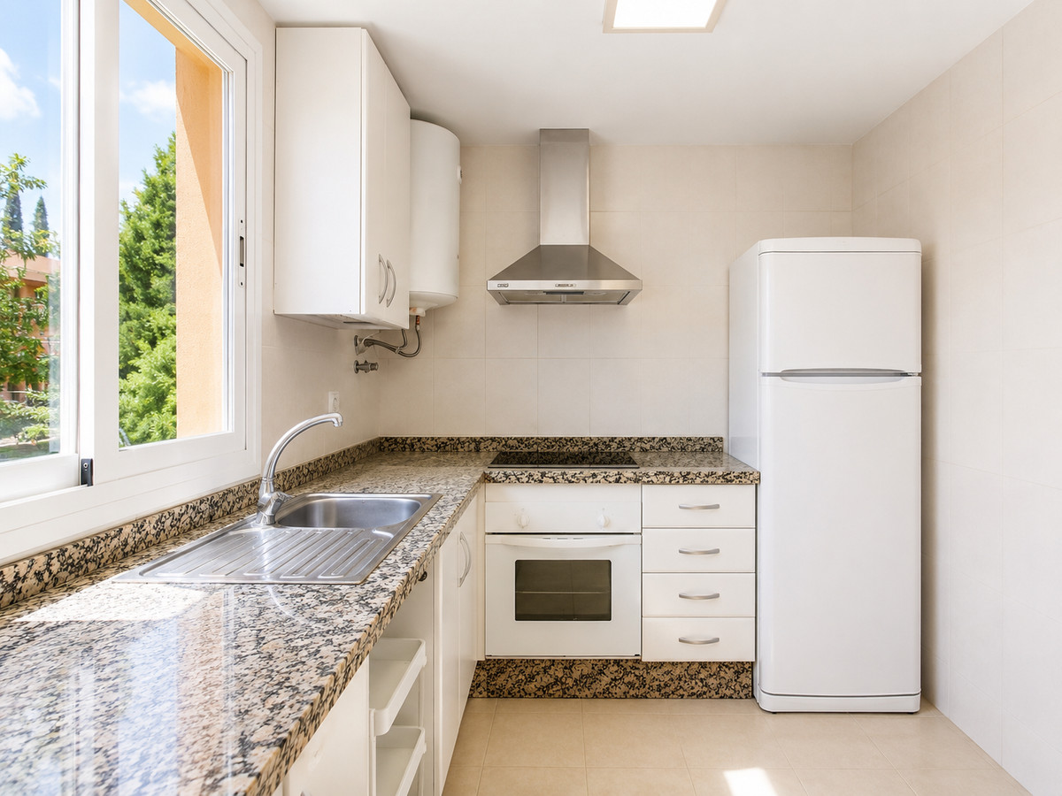 3 Bed Apartment for sale in Casares Costa Del Sol, Málaga, Spain