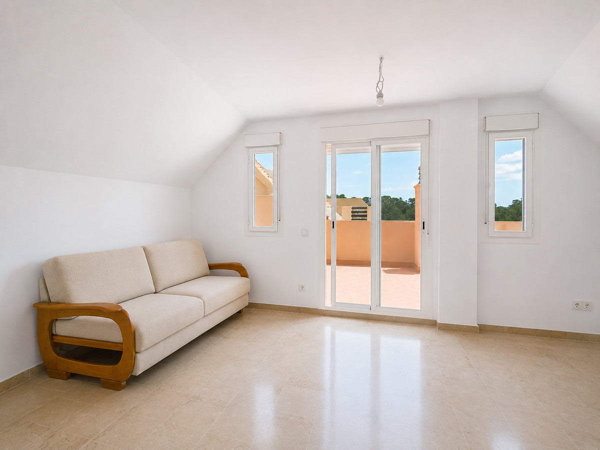 3 Bed Apartment for sale in Casares Costa Del Sol, Málaga, Spain