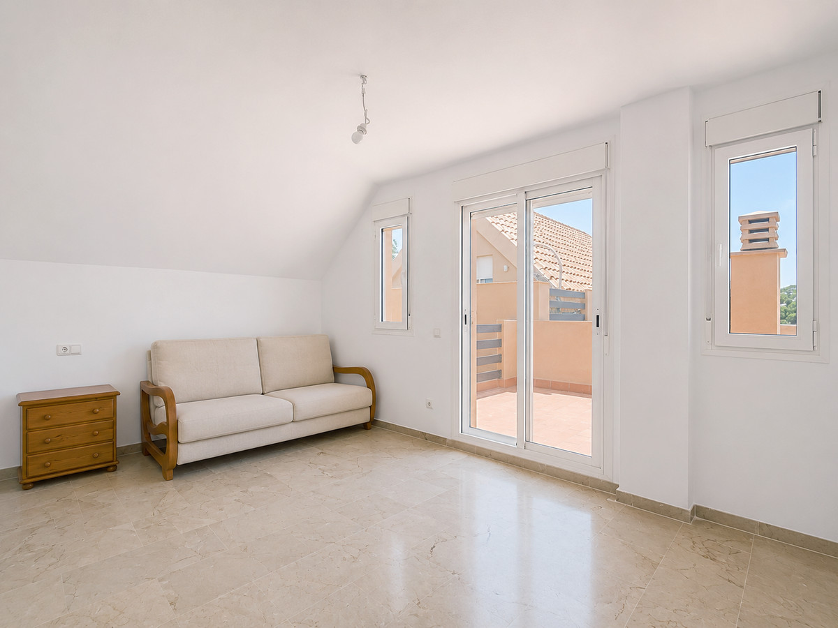 3 Bed Apartment for sale in Casares Costa Del Sol, Málaga, Spain