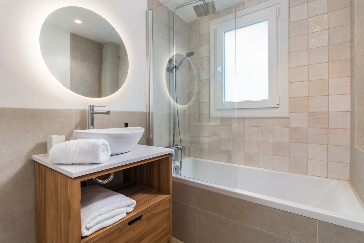 Se vende Adosada de 2 dormitorios en Costa Del Sol, Málaga, España