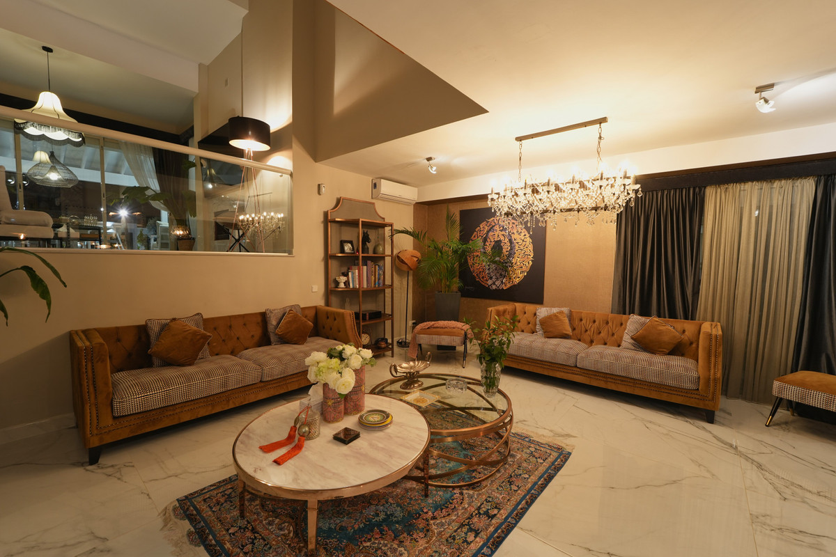 5 Bed Townhouse for sale in Benahavís Costa Del Sol, Málaga, Spain