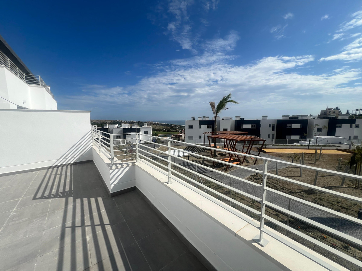 3 Bed Apartment for sale in Valle Romano Costa Del Sol, Málaga, Spain