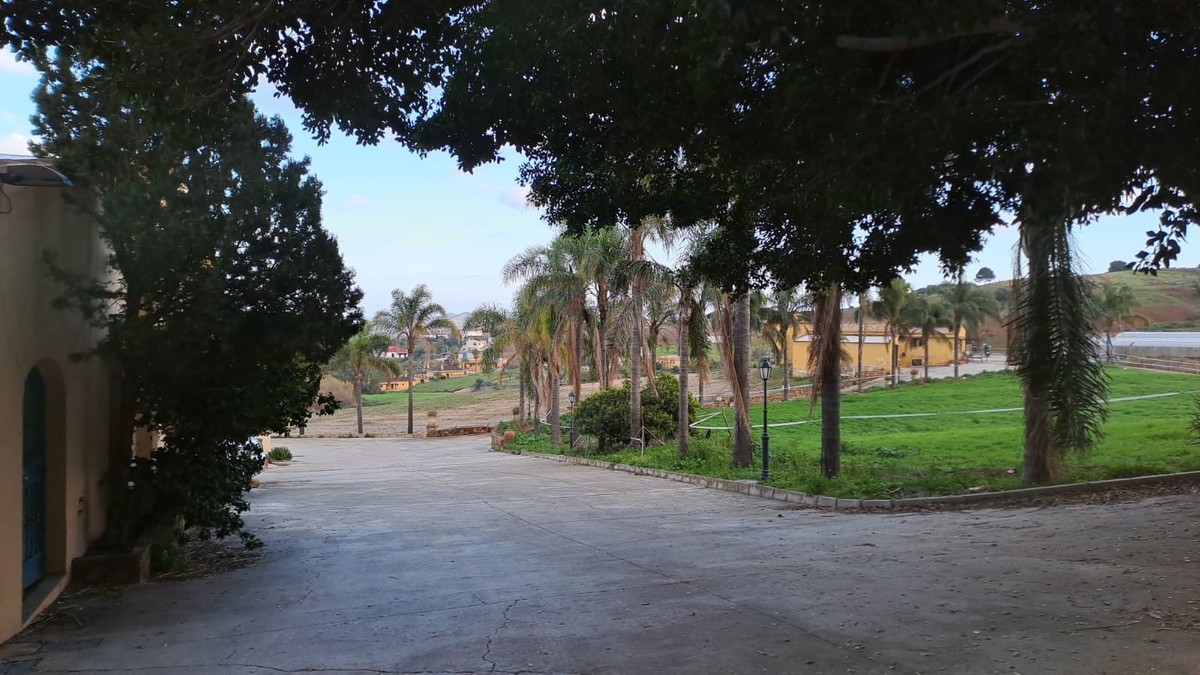 Se vende Otro de 8 dormitorios en Costa Del Sol, Málaga, España