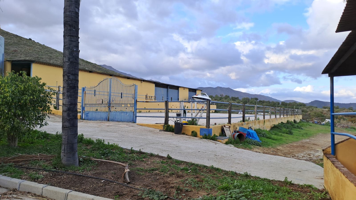Se vende Otro de 8 dormitorios en Costa Del Sol, Málaga, España