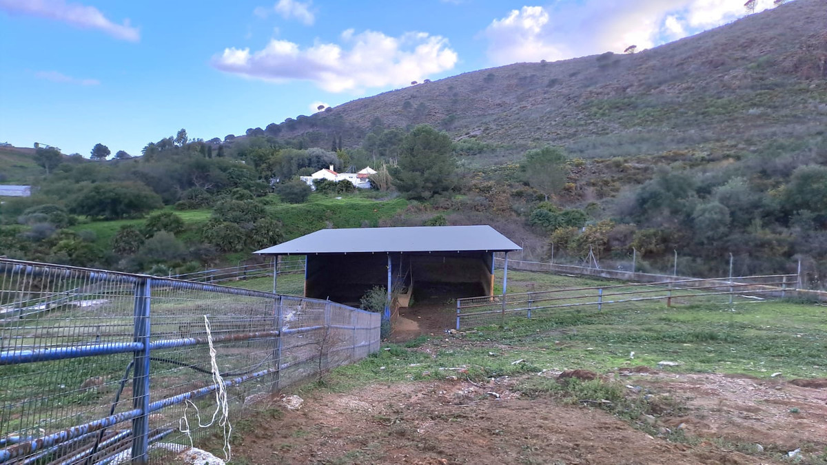 Se vende Otro de 8 dormitorios en Costa Del Sol, Málaga, España
