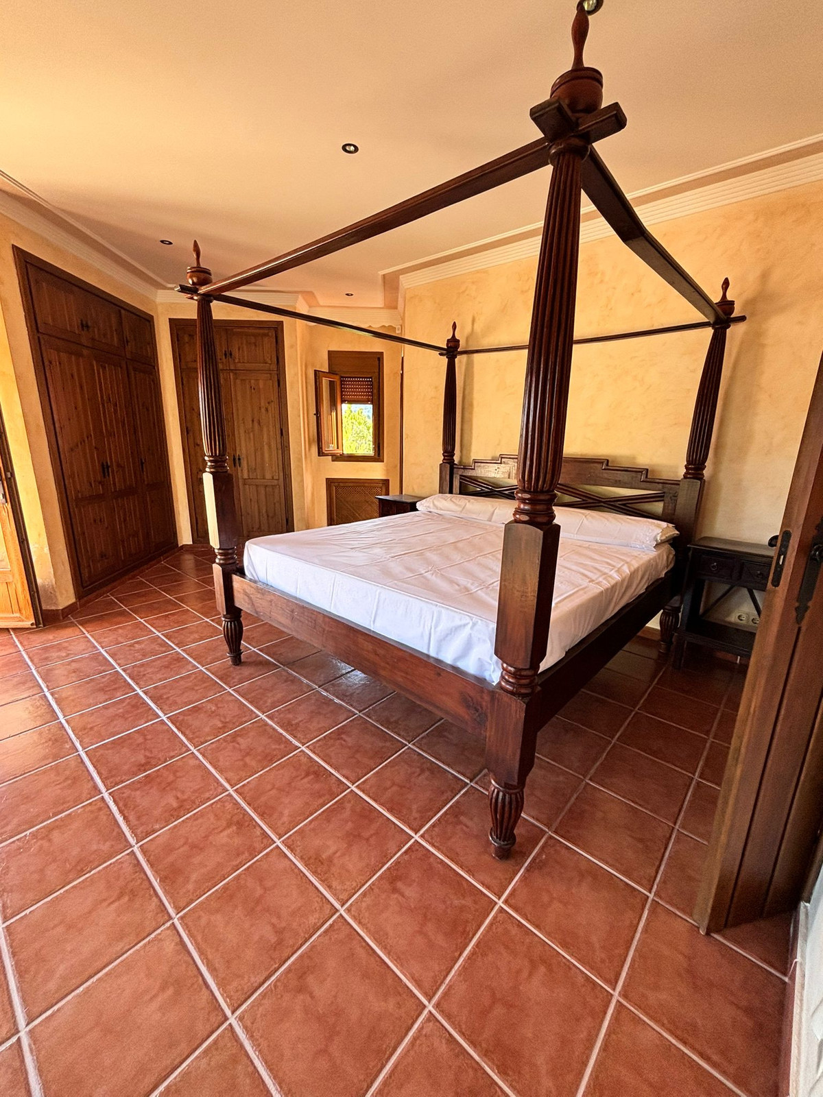 5 Bed Townhouse for sale in Estepona Costa Del Sol, Málaga, Spain