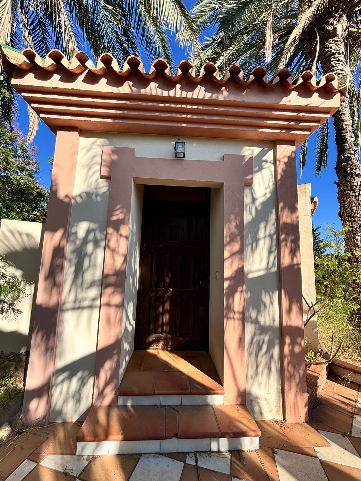 5 Bed Townhouse for sale in Estepona Costa Del Sol, Málaga, Spain