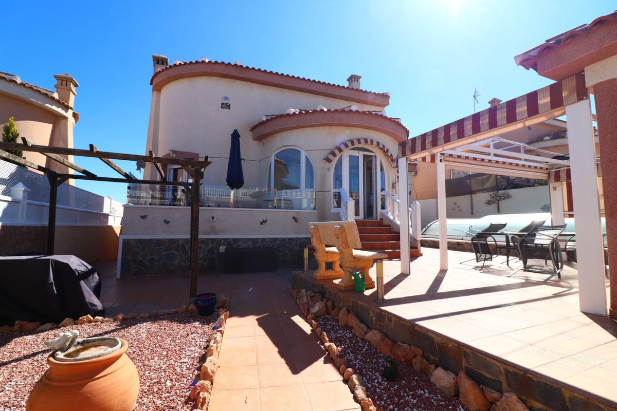 3 Bed Townhouse for sale in Benimar Costa Blanca, Alicante, Spain