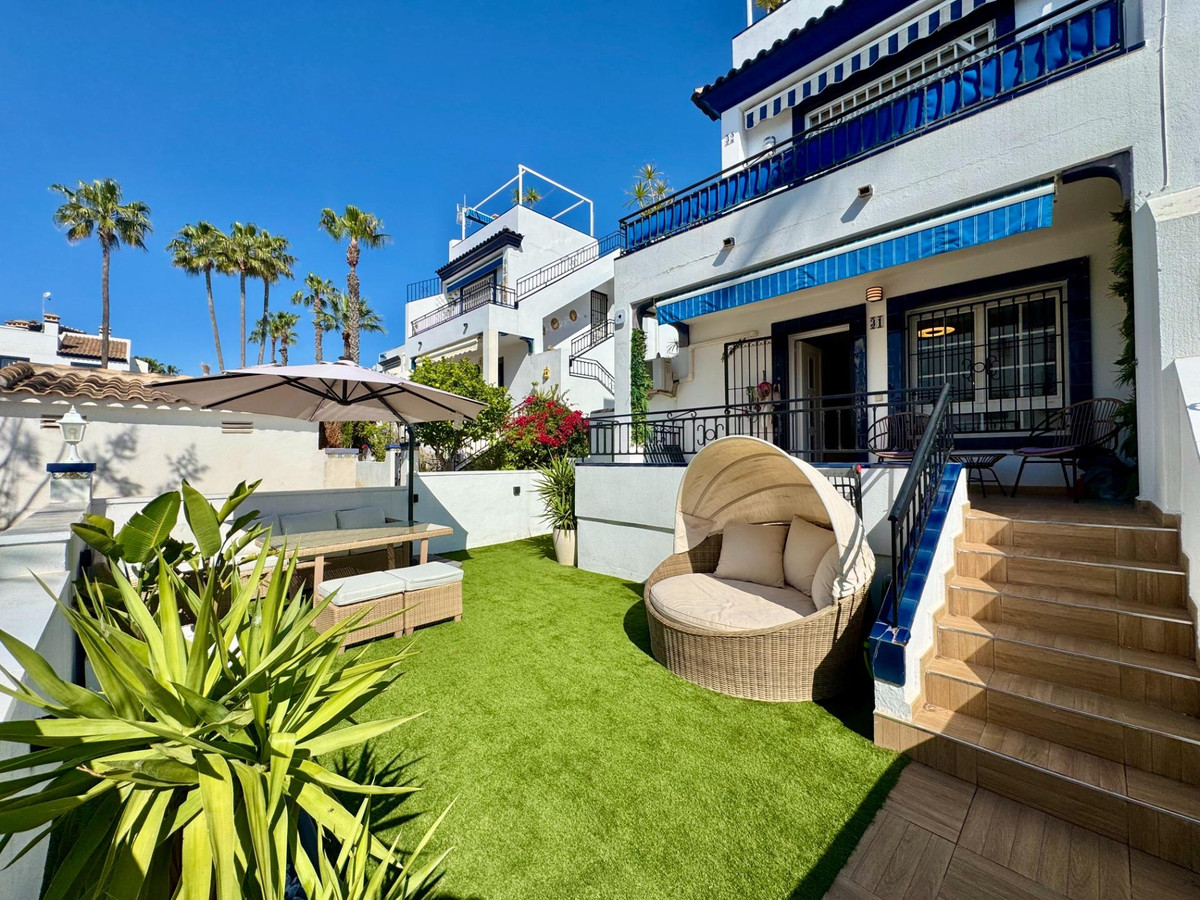 2 Bed Townhouse for sale in Orihuela Costa Costa Blanca, Alicante, Spain