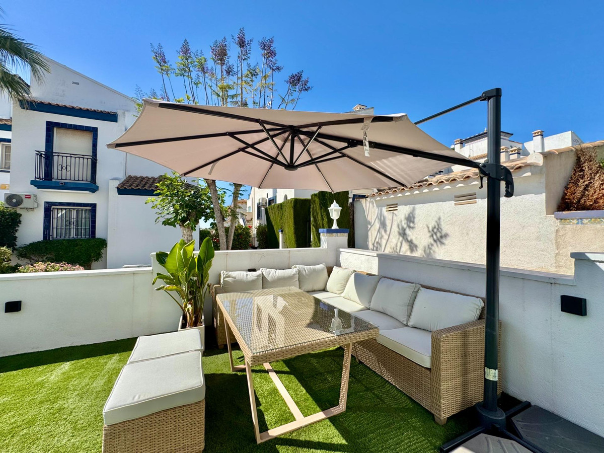 2 Bed Townhouse for sale in Orihuela Costa Costa Blanca, Alicante, Spain