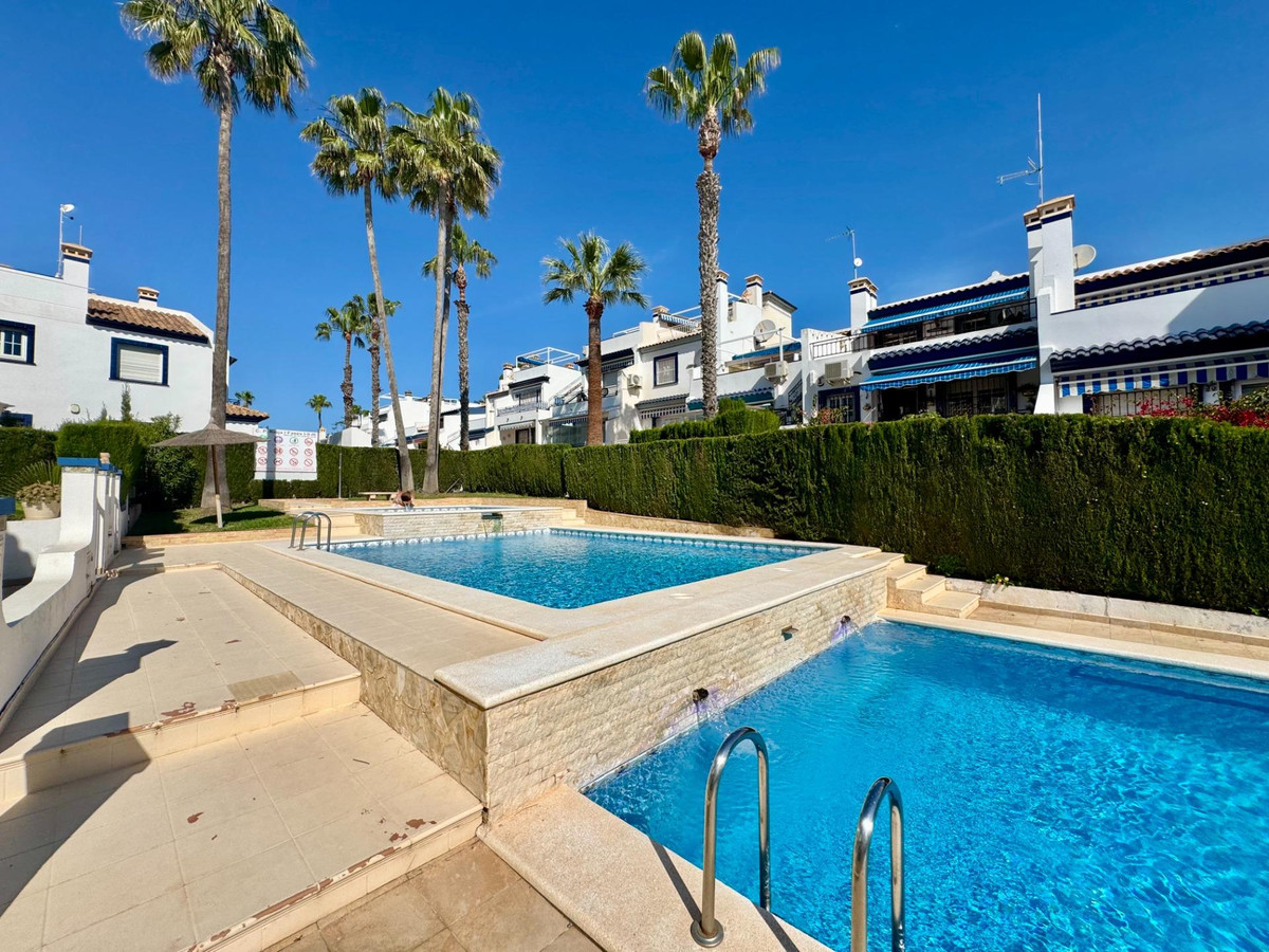 2 Bed Townhouse for sale in Orihuela Costa Costa Blanca, Alicante, Spain