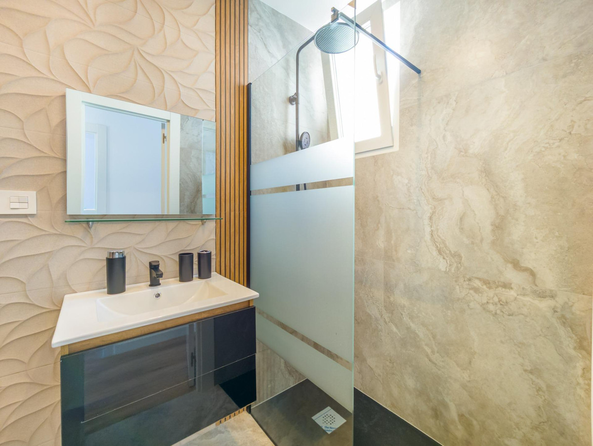3 Bed Apartment for sale in Playa Del Cura Costa Blanca, Alicante, Spain