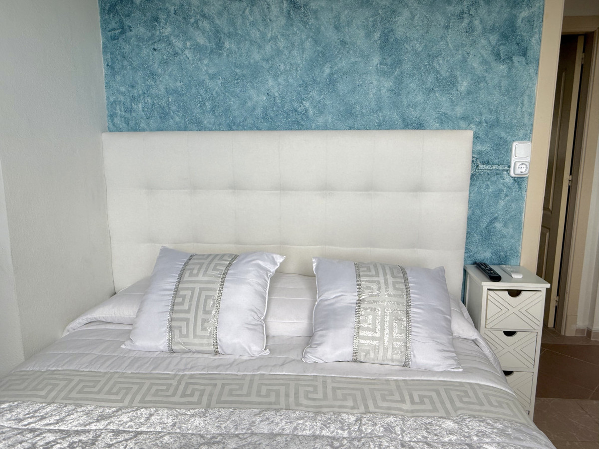 Se vende Apartamento Planta Media de 2 dormitorios en Costa Blanca, Alicante, España