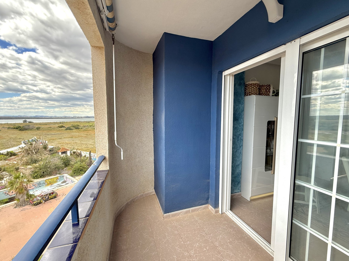 Se vende Apartamento Planta Media de 2 dormitorios en Costa Blanca, Alicante, España