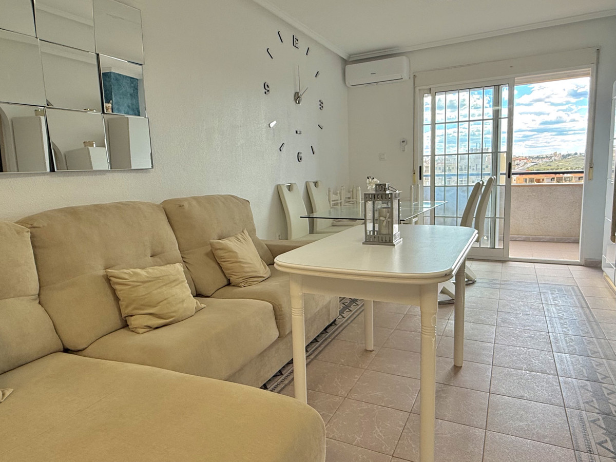 Se vende Apartamento Planta Media de 2 dormitorios en Costa Blanca, Alicante, España