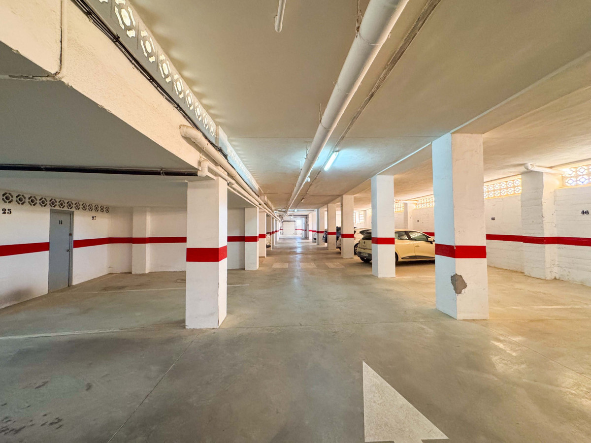 Se vende Apartamento Planta Media de 3 dormitorios en Costa Blanca, Alicante, España