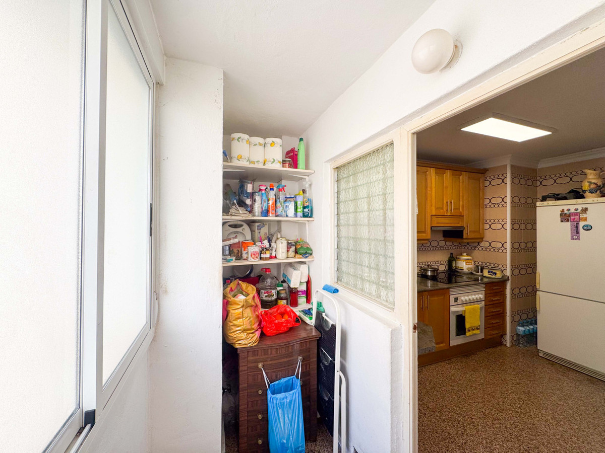 Se vende Apartamento Planta Media de 3 dormitorios en Costa Blanca, Alicante, España