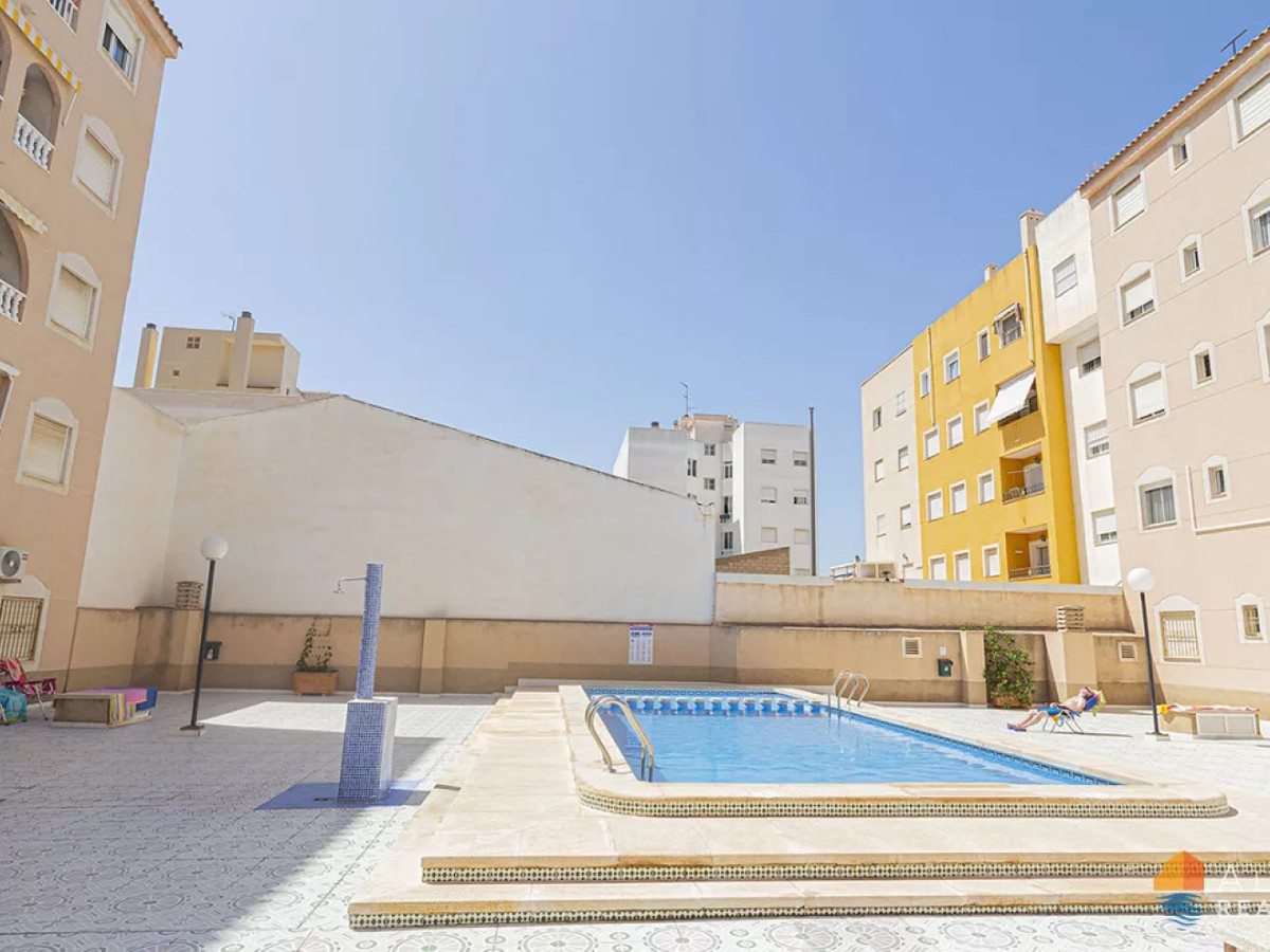 Se vende Ático de 2 dormitorios en Costa Blanca, Alicante, España