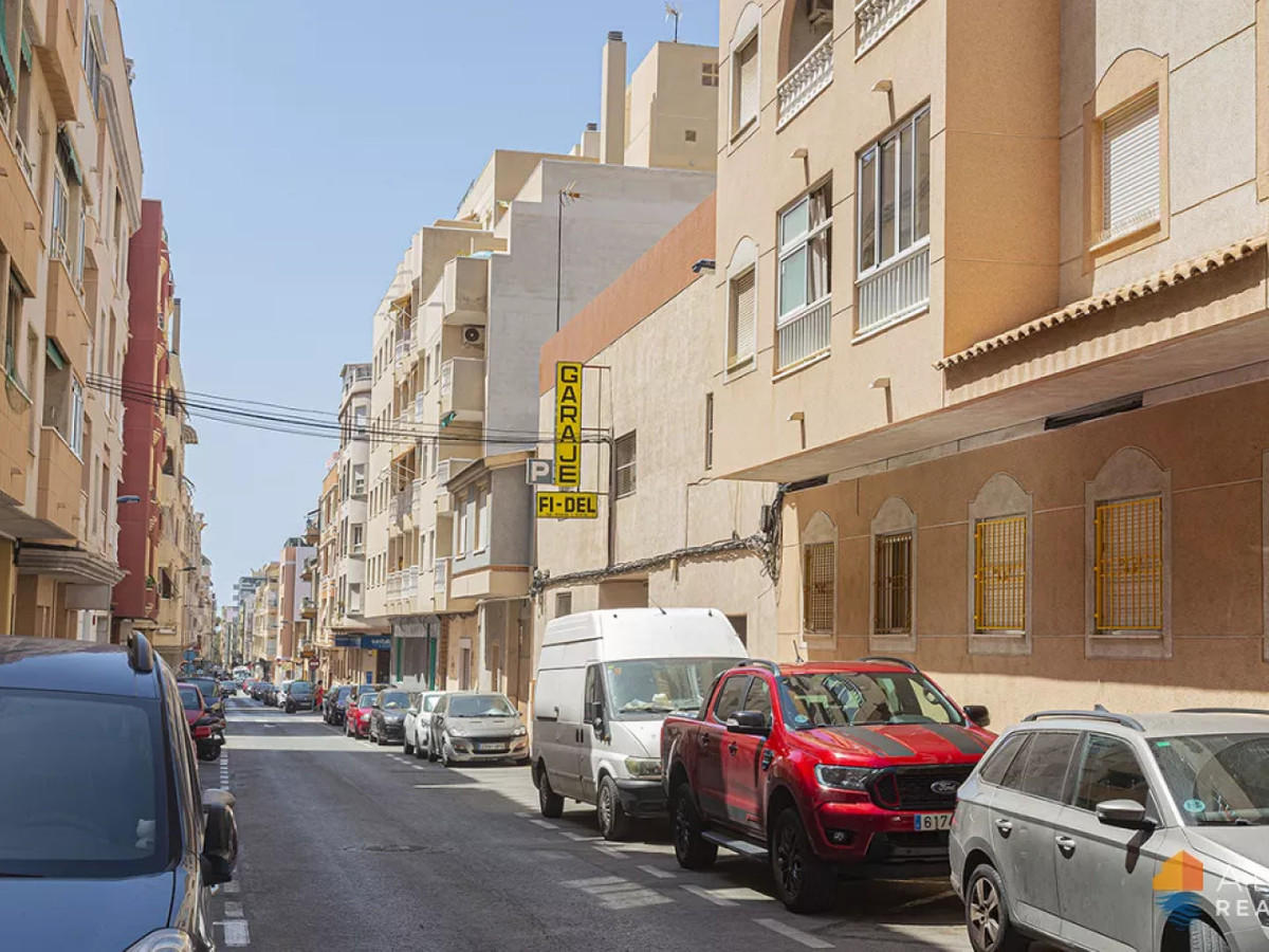 Se vende Ático de 2 dormitorios en Costa Blanca, Alicante, España