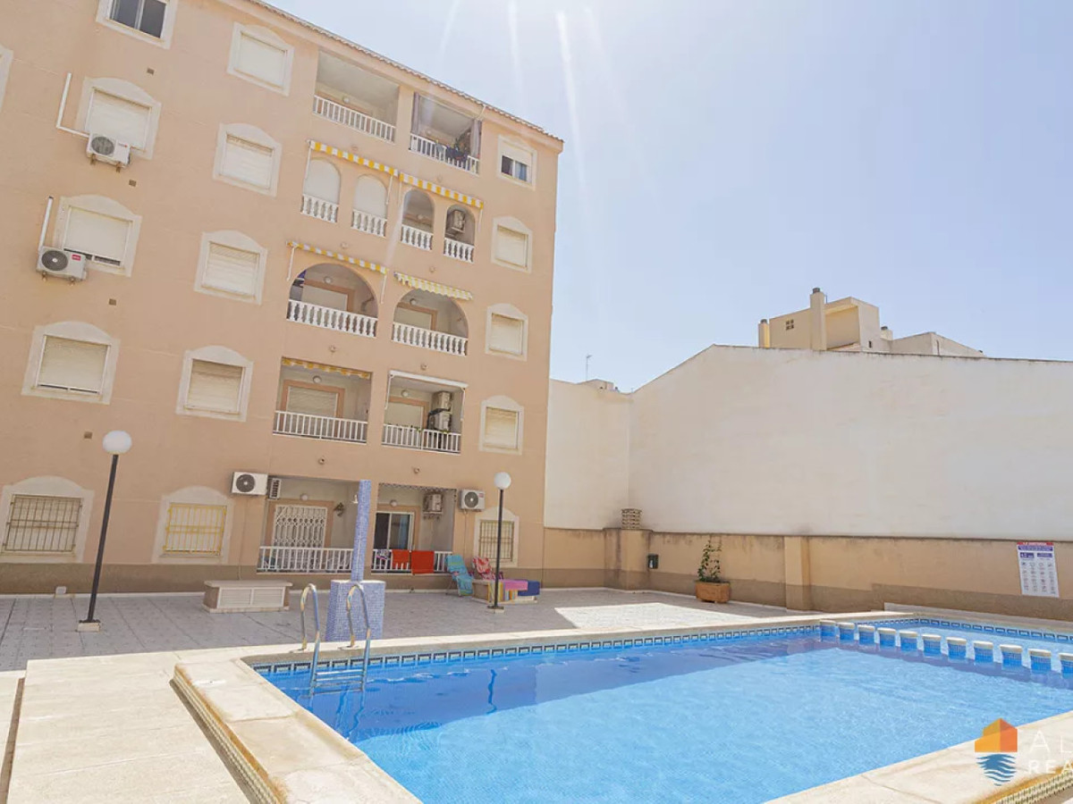 Se vende Ático de 2 dormitorios en Costa Blanca, Alicante, España