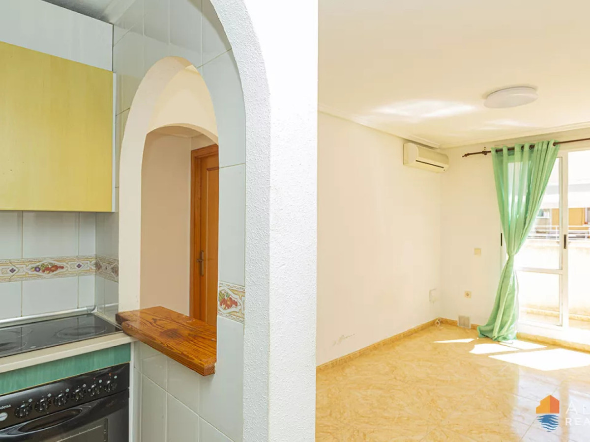 Se vende Ático de 2 dormitorios en Costa Blanca, Alicante, España