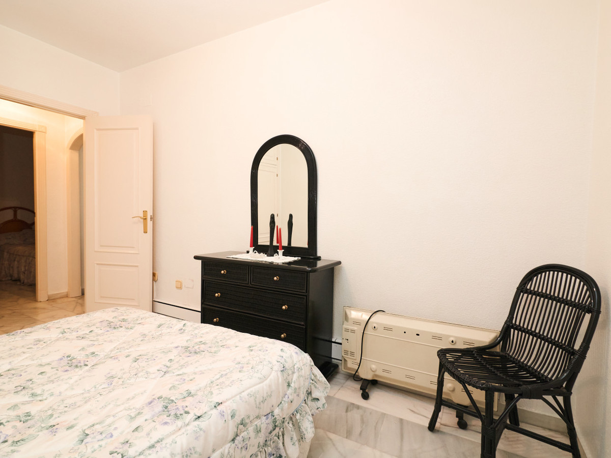 Se vende Apartamento en Planta Última de 2 dormitorios en Costa Blanca, Alicante, España