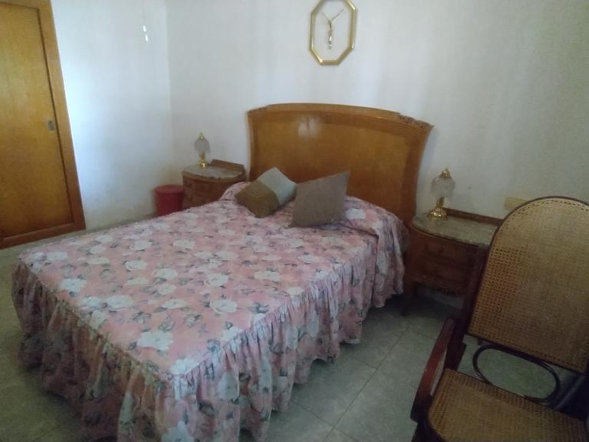Se vende Villa - Chalet de 6 dormitorios en Costa Blanca, Alicante, España