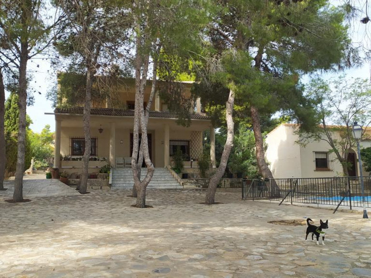 Se vende Villa - Chalet de 6 dormitorios en Costa Blanca, Alicante, España
