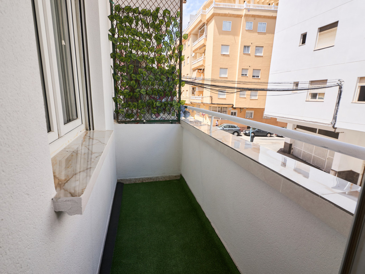 Se vende Apartamento Planta Media de 3 dormitorios en Costa Blanca, Alicante, España