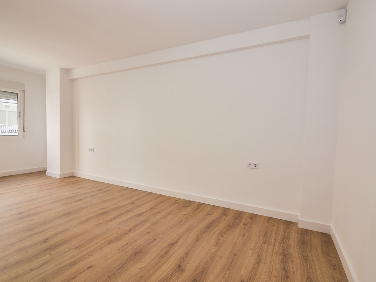 Se vende Apartamento Planta Media de 3 dormitorios en Costa Blanca, Alicante, España