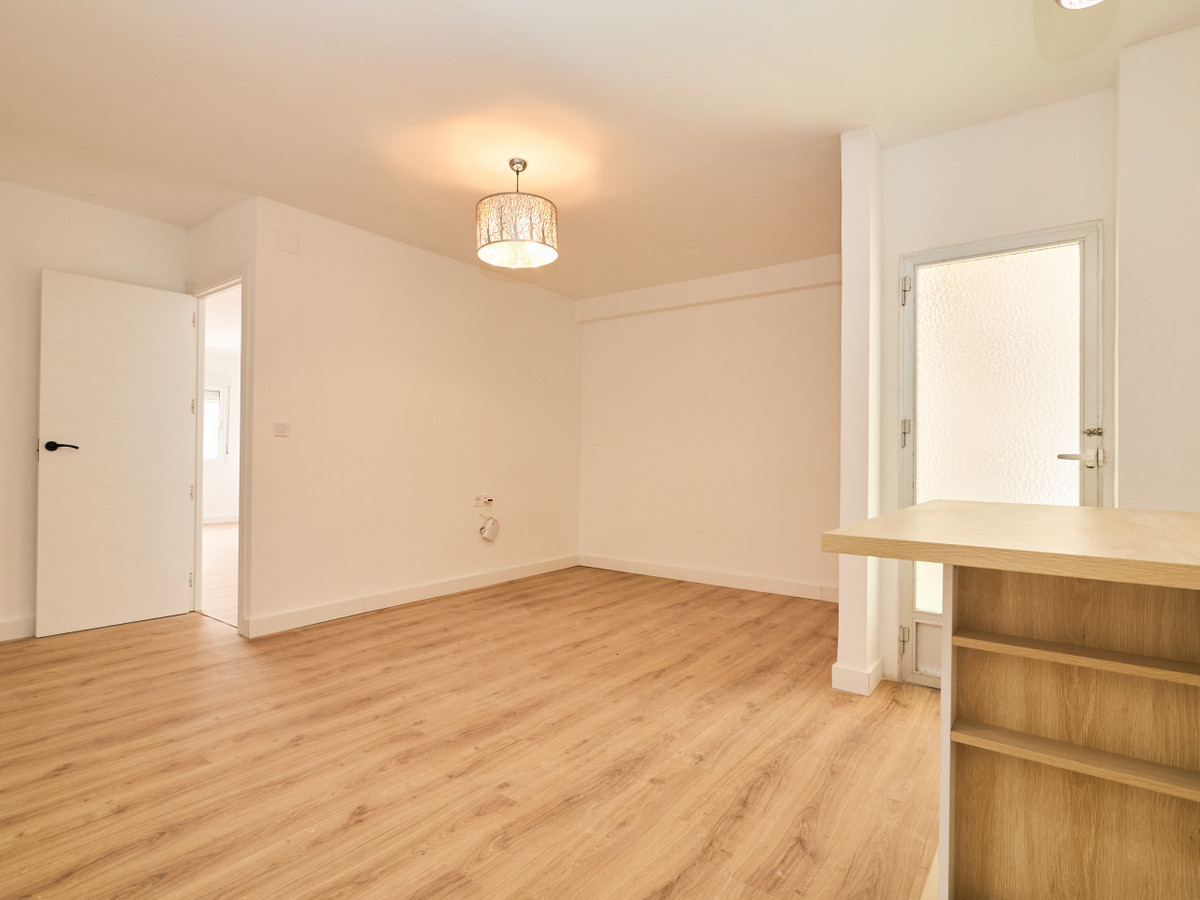 Se vende Apartamento Planta Media de 3 dormitorios en Costa Blanca, Alicante, España