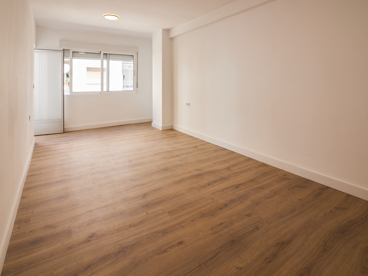 Se vende Apartamento Planta Media de 3 dormitorios en Costa Blanca, Alicante, España