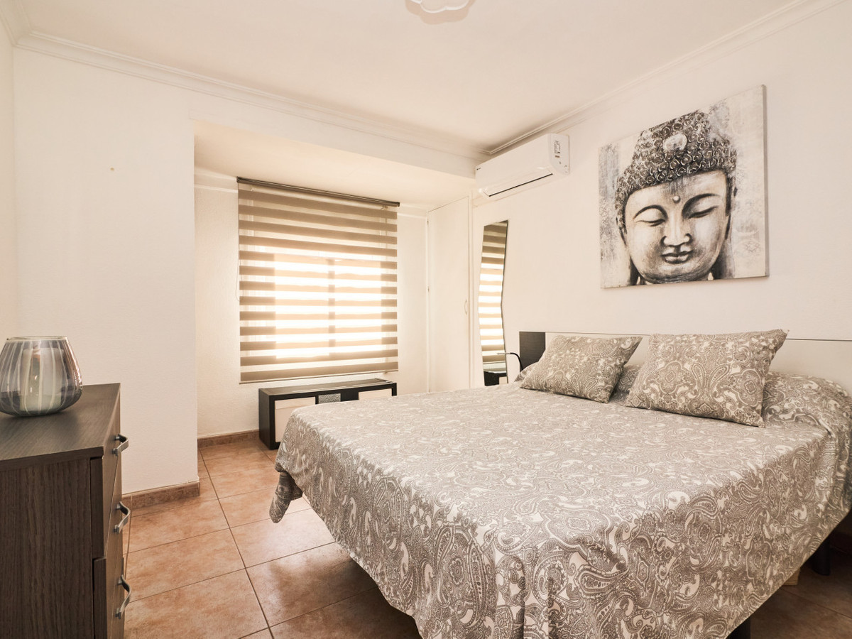 Se vende Apartamento Planta Media de 3 dormitorios en Costa Blanca, Alicante, España