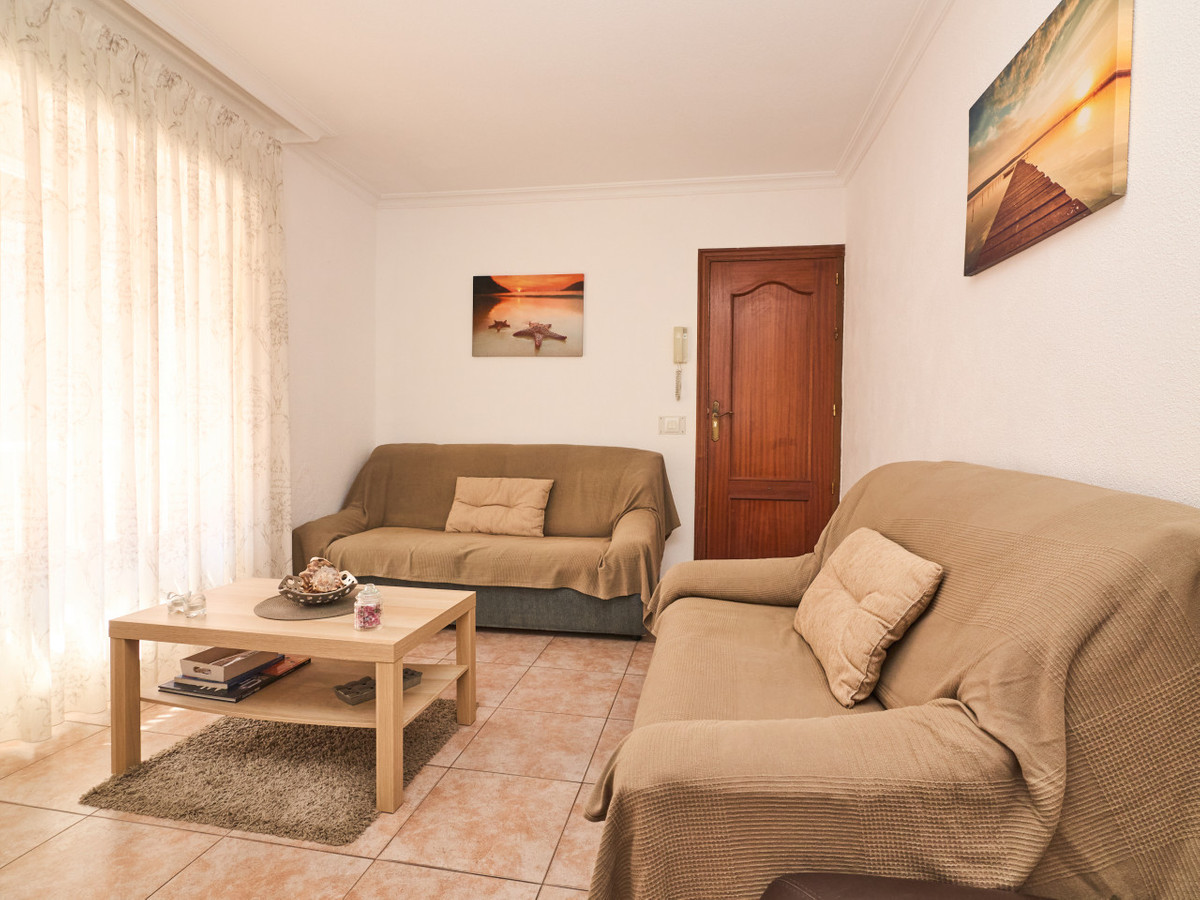 Se vende Apartamento Planta Media de 3 dormitorios en Costa Blanca, Alicante, España