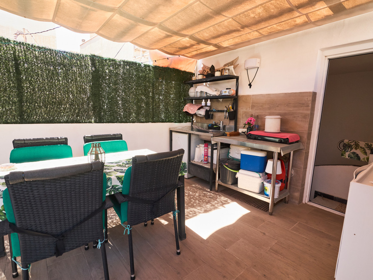 Se vende Apartamento Planta Media de 3 dormitorios en Costa Blanca, Alicante, España