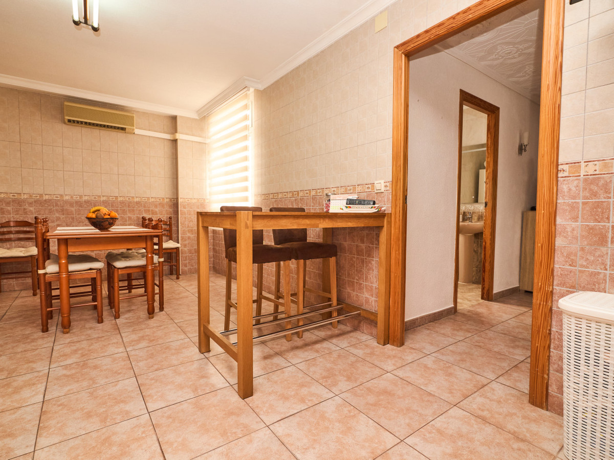 Se vende Apartamento Planta Media de 3 dormitorios en Costa Blanca, Alicante, España