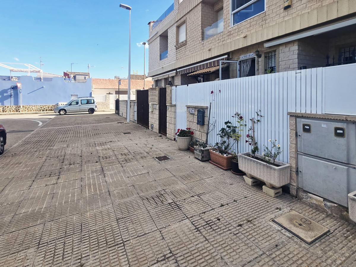 Se vende Adosada de 4 dormitorios en Costa Calida, Murcia, España
