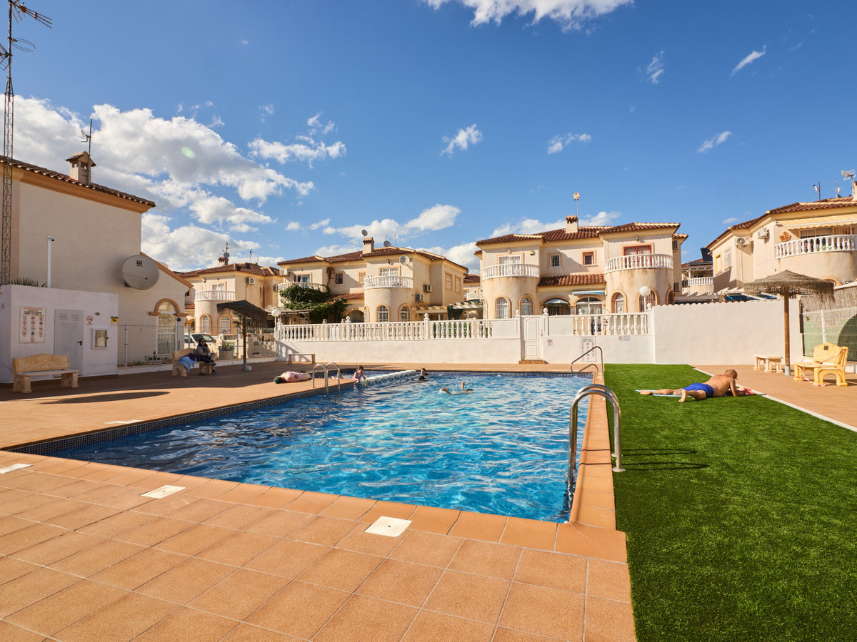3 Bed Townhouse for sale in Aguas Nuevas Costa Blanca, Alicante, Spain