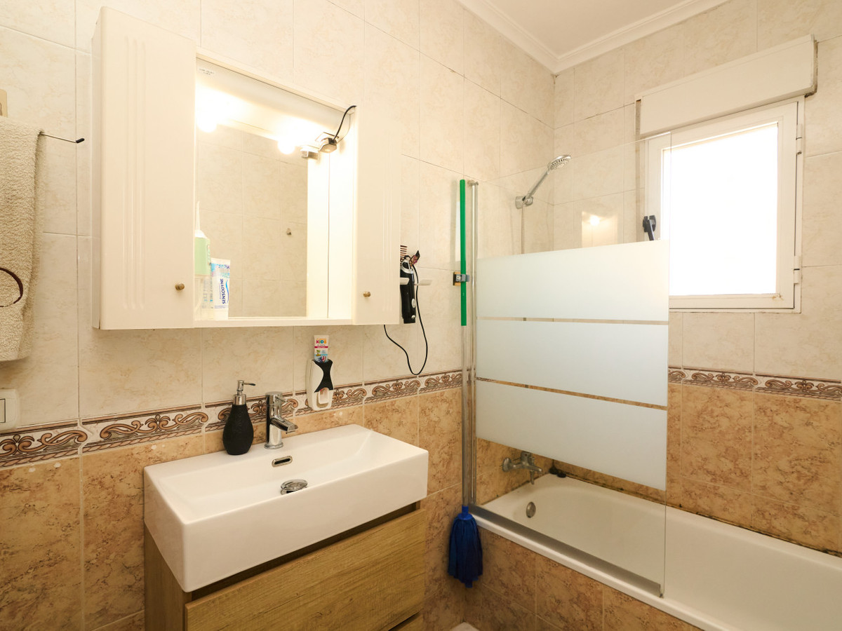 3 Bed Townhouse for sale in Aguas Nuevas Costa Blanca, Alicante, Spain