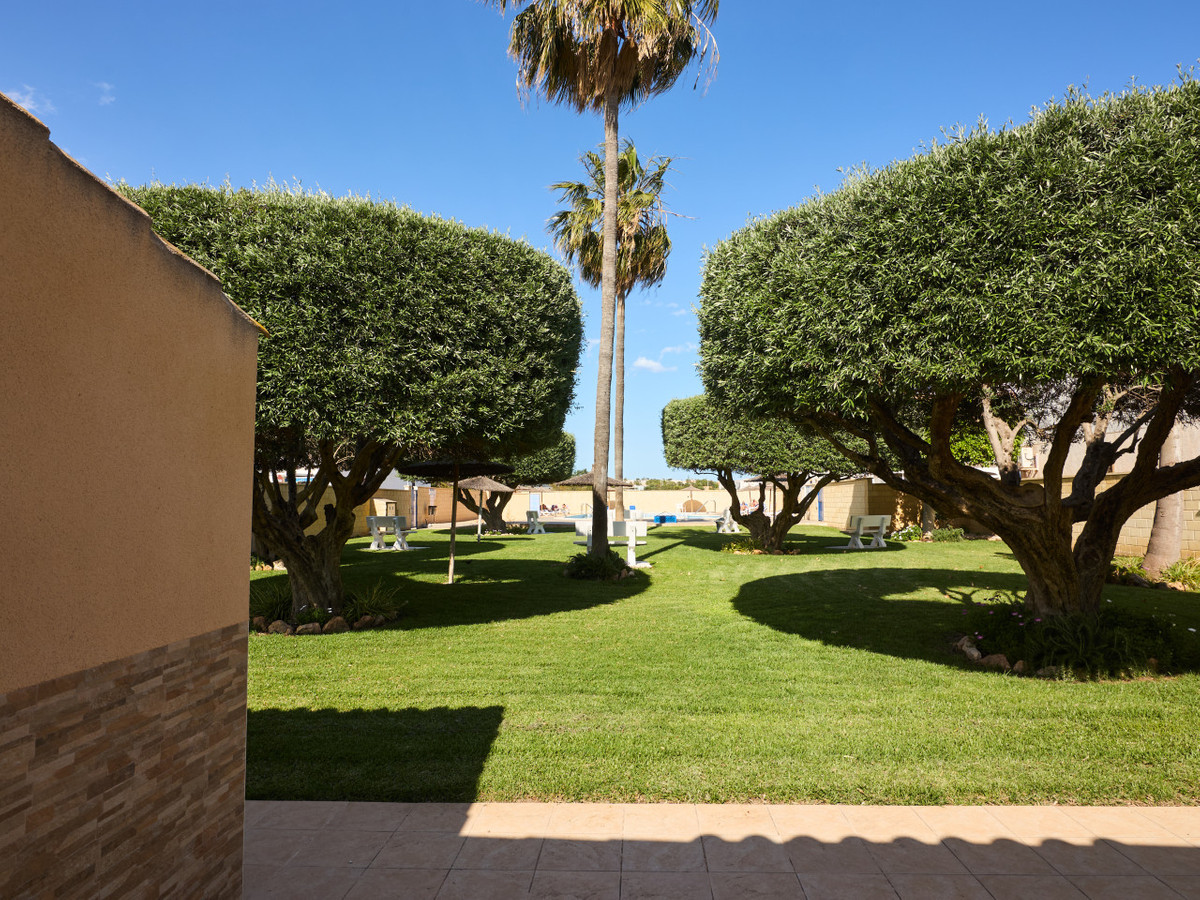 Se vende Villa - Chalet de 3 dormitorios en Costa Blanca, Alicante, España