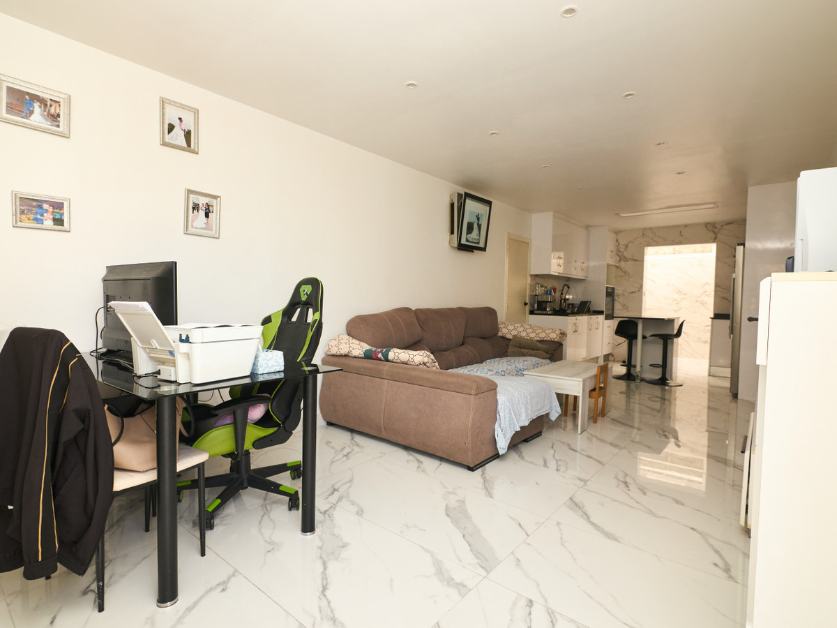 Se vende Villa - Chalet de 3 dormitorios en Costa Blanca, Alicante, España