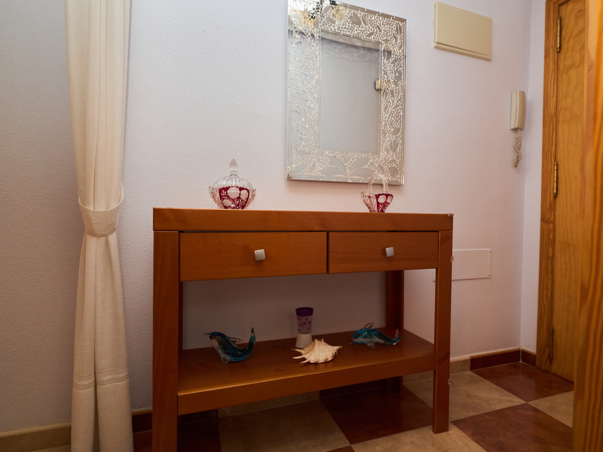 Se vende Apartamento Planta Media de 1 dormitorios en Costa Blanca, Alicante, España