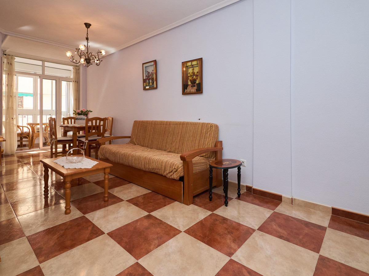 Se vende Apartamento Planta Media de 1 dormitorios en Costa Blanca, Alicante, España