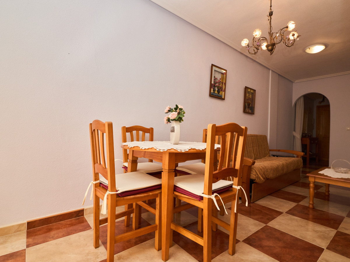 Se vende Apartamento Planta Media de 1 dormitorios en Costa Blanca, Alicante, España