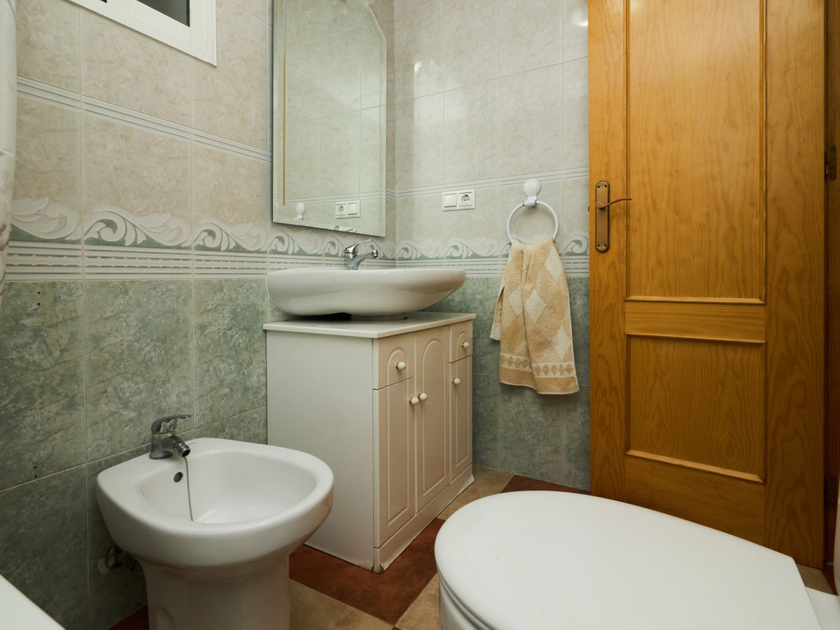 Se vende Apartamento Planta Media de 1 dormitorios en Costa Blanca, Alicante, España