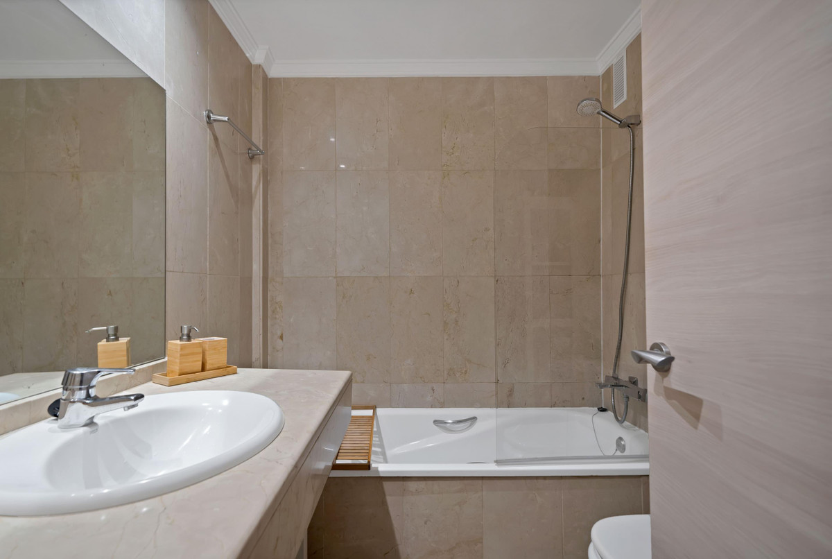 2 Bed Apartment for sale in Marbella Costa Del Sol, Málaga, Spain